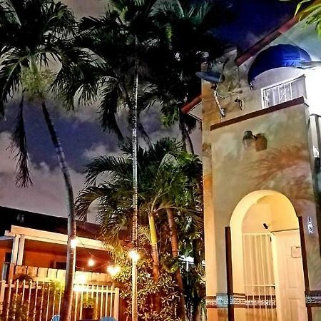 Hostel Brazilian Маямі Екстер'єр фото