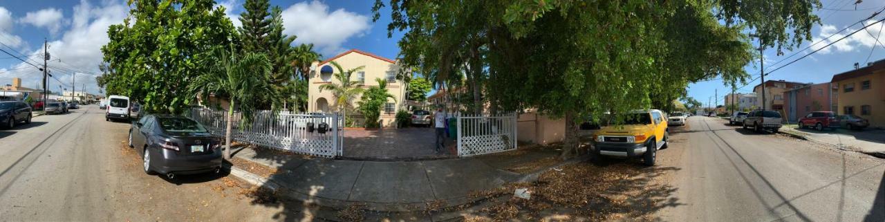 Hostel Brazilian Маямі Екстер'єр фото